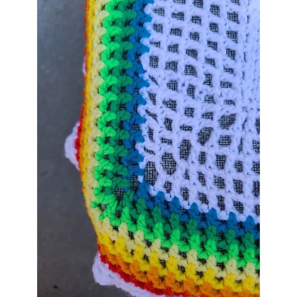 Vintage Wizard Of Oz Crocheted Baby‎ Blanket Wall Hanging Collectible  36x36